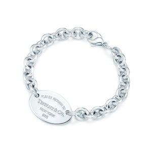 Tiffany & Co. Oval Tag Bracelet in Silver